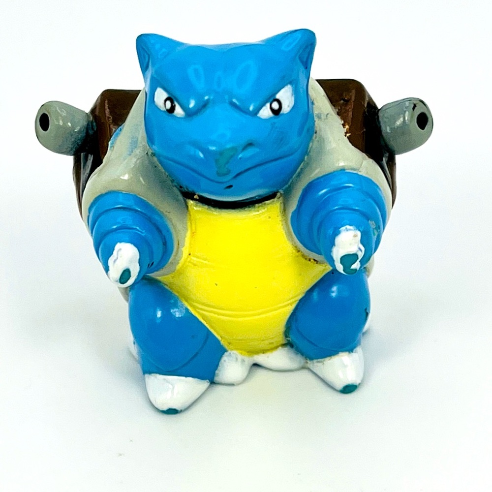 VTG Pokémon Blastoise Figure 1999 TOMY Nintendo Toy Cake Topper Figurine